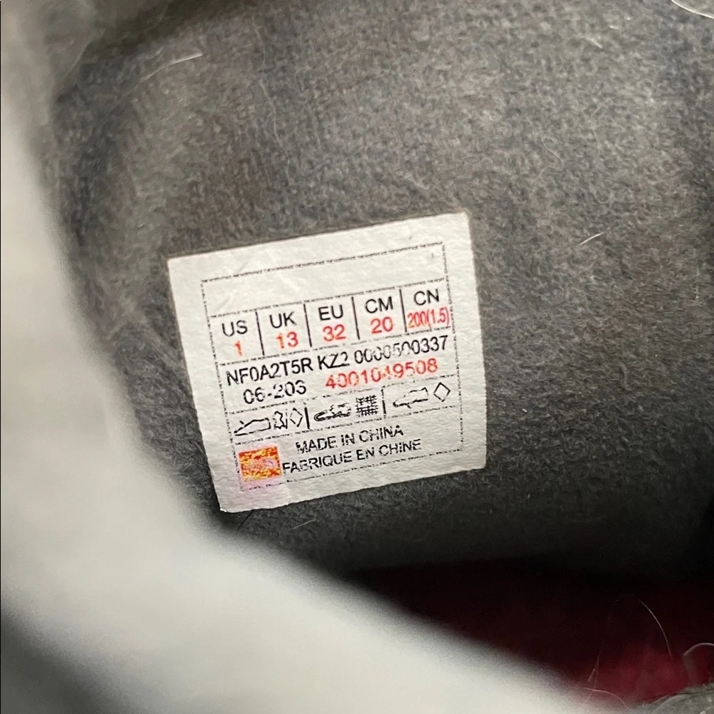 The North Face waterproof winter boots boy 1
